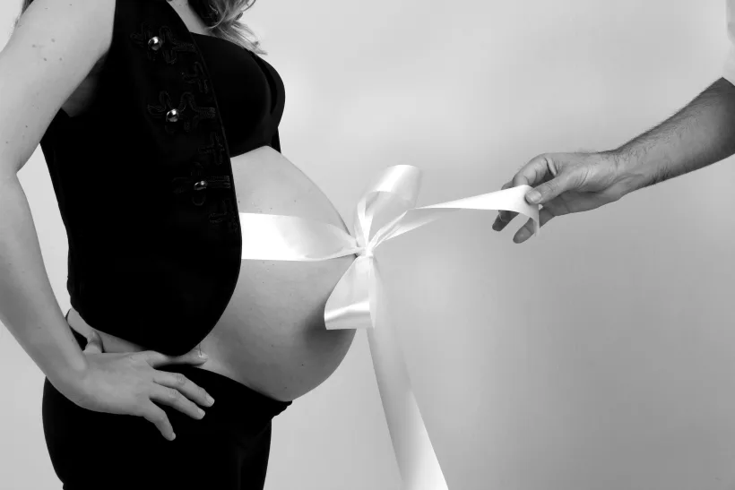 sesion fotos book emabarazados en estudio fotográfico eva rodriguez